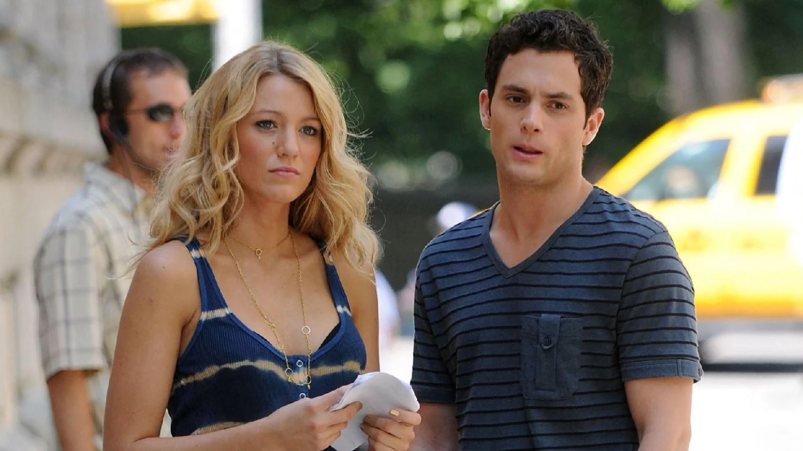 Penn Badgley Subtly Recalls Blake Lively Romance