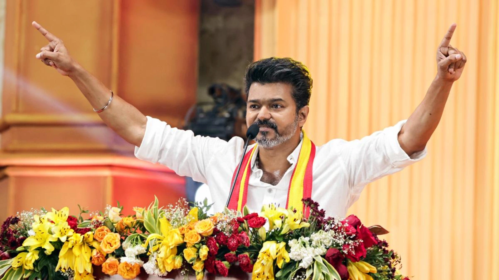 actor vijay against waqf