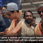 Fan suddenly gave a statue of Chhatrapati Sambhaji Maharaj, Vicky Kaushal first took off his slippers and then...